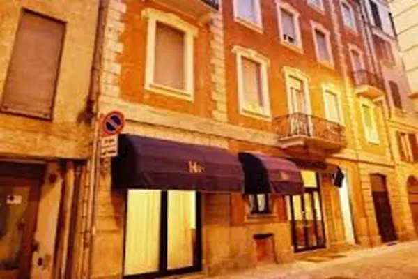 Genius Hotel Downtown Milan Italy