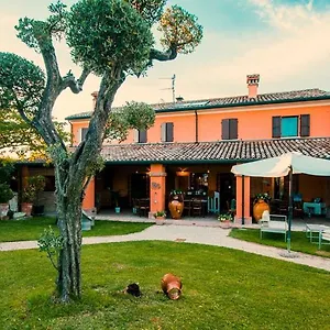 Farm stay Maloura Italy