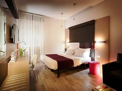 Genius Hotel Downtown Milan 3*,